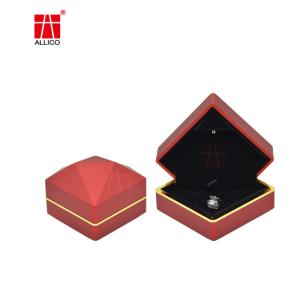 China Custom Luxury Paper Jewelry Box Packaging , Jewelry Gift Box on sale