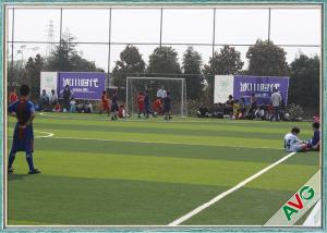 China Water - Saving Football Artificial Grass Green Color Temperature Adjustment factory