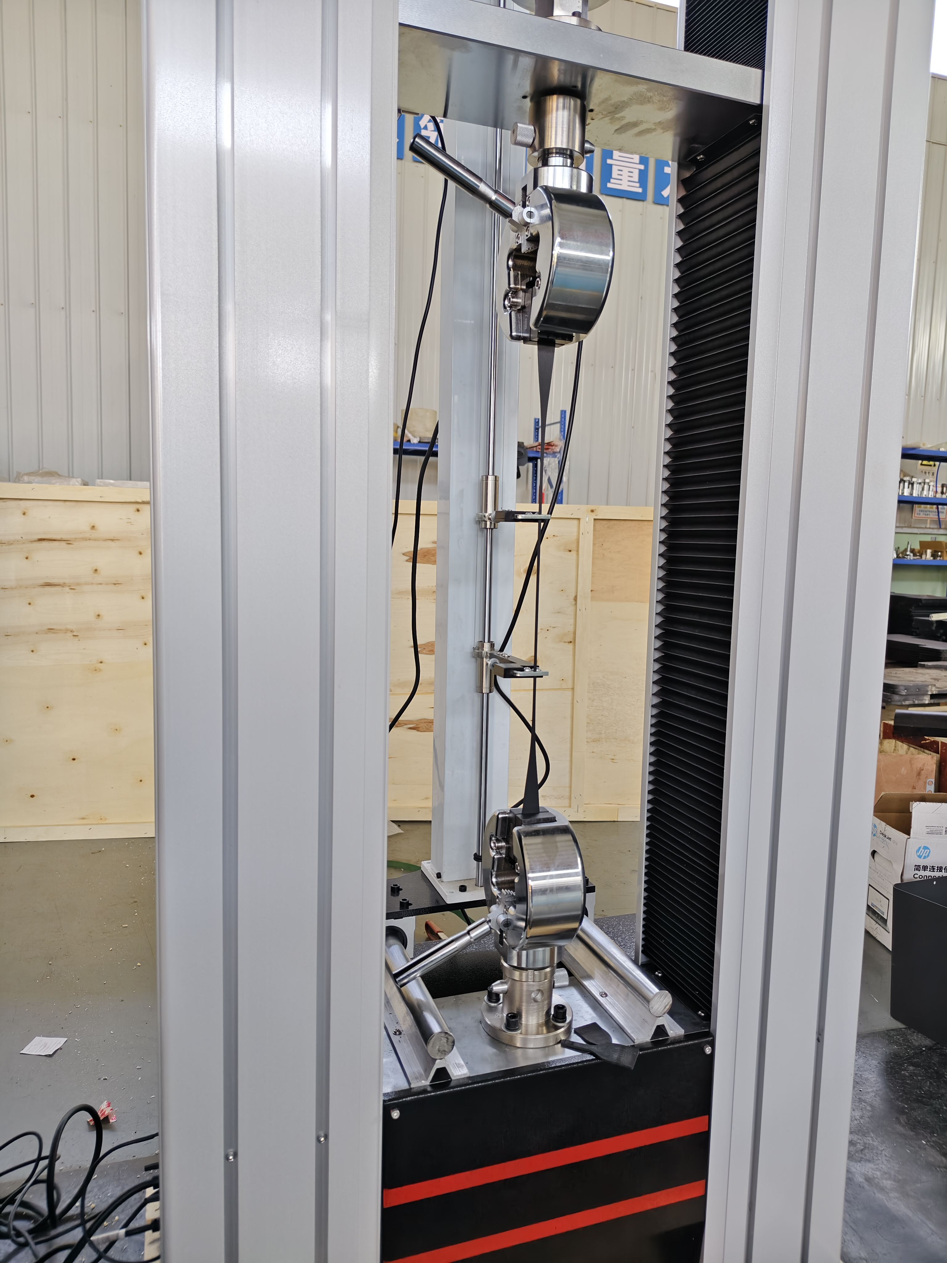 100kN Max Test Force Computerized Universal Testing Machine with Touch Screen