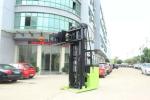 48V Lifting Height 3 - 8m Reach Truck Forklift Electric Stacker Forklift 12