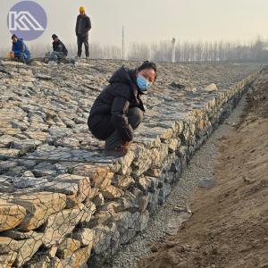 China Wire Mesh Rock Cages For Erosion Control Construction Flexibility Can Be Easily Shaped And Installed On Uneven Terrain factory