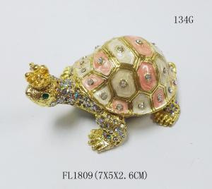 China Fashion Wholesale Metal Crystal turtle trinket box Metal crown turtle trinket box factory