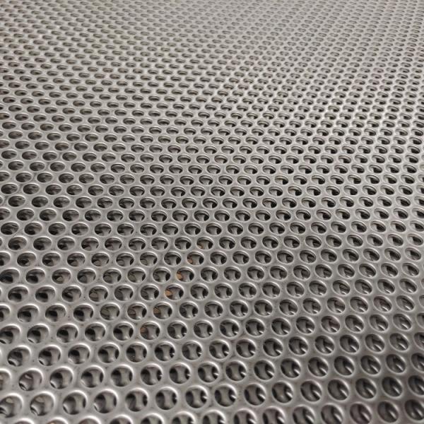 Anti Slip Round Square Metal Perforated Panel Customized Shape Height For