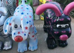 China Custom Large Fiberglass Animals Fiberglass Dog Statues With Different Logo factory