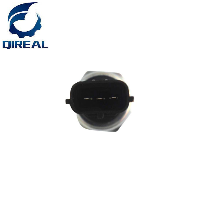 PC200-8 PC220-8 PC300-8 Excavator Electric Parts 6D107 Diesel Engine Low Oil Pressure Sensor 7861-93-1840