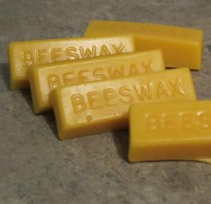 China 100% Pure 1 OZ Beeswax Bars Small Beeswax Bars factory