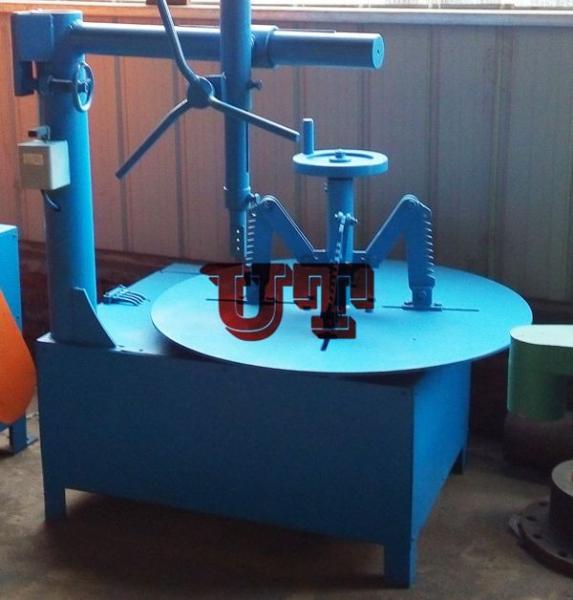 Tyre side wall cutter / Tire bead cutting machine/ tire ring cutter / Tire Bead