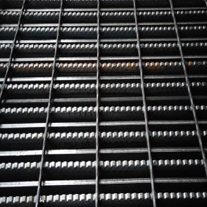 China Drainage Covers Grid Serrated Steel Grating Platform Walk factory