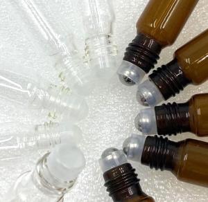 China Refillable Glass Rollerball Perfume Bottles 3ml 4ml 5ml Clear Transparent factory