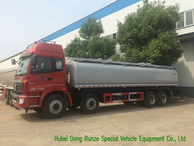 FOTON Petroleum Oil / Gasoline Delivery Truck , Crude Oil Tanker Truck 32000L