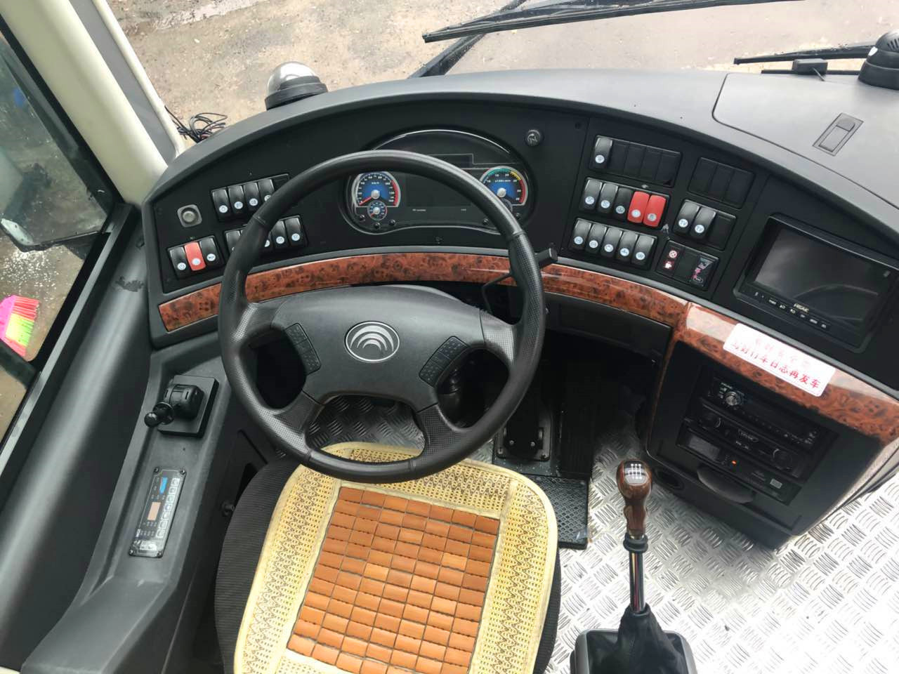 Second Hand Yutong Passenger Transportation Bus Emission Euro 3 49 Seats