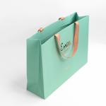 Customized Logo Shopping Bag for Clothing Candle and Cosmetics Packaging Custom