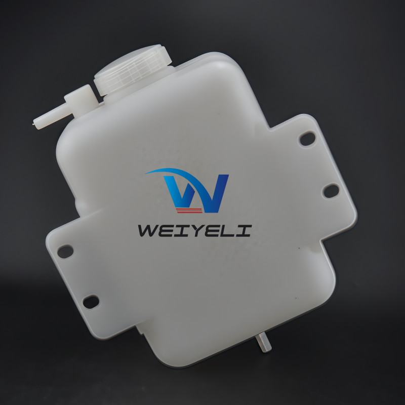J213-04A-041000 J213-04A-040011 SE210-9 SE220-9 SE215-9 Excavator Plastic Radiators Water Tank Coolant Expansion Kettle Industrial Machinery Parts