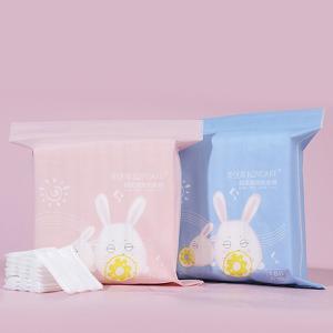 China Rabbit Pattern 5*6 Cm Beauty Cotton Pads For Disposable Cosmetic With CE factory