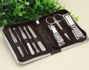 China 8 in 1 manicure tools kit factory