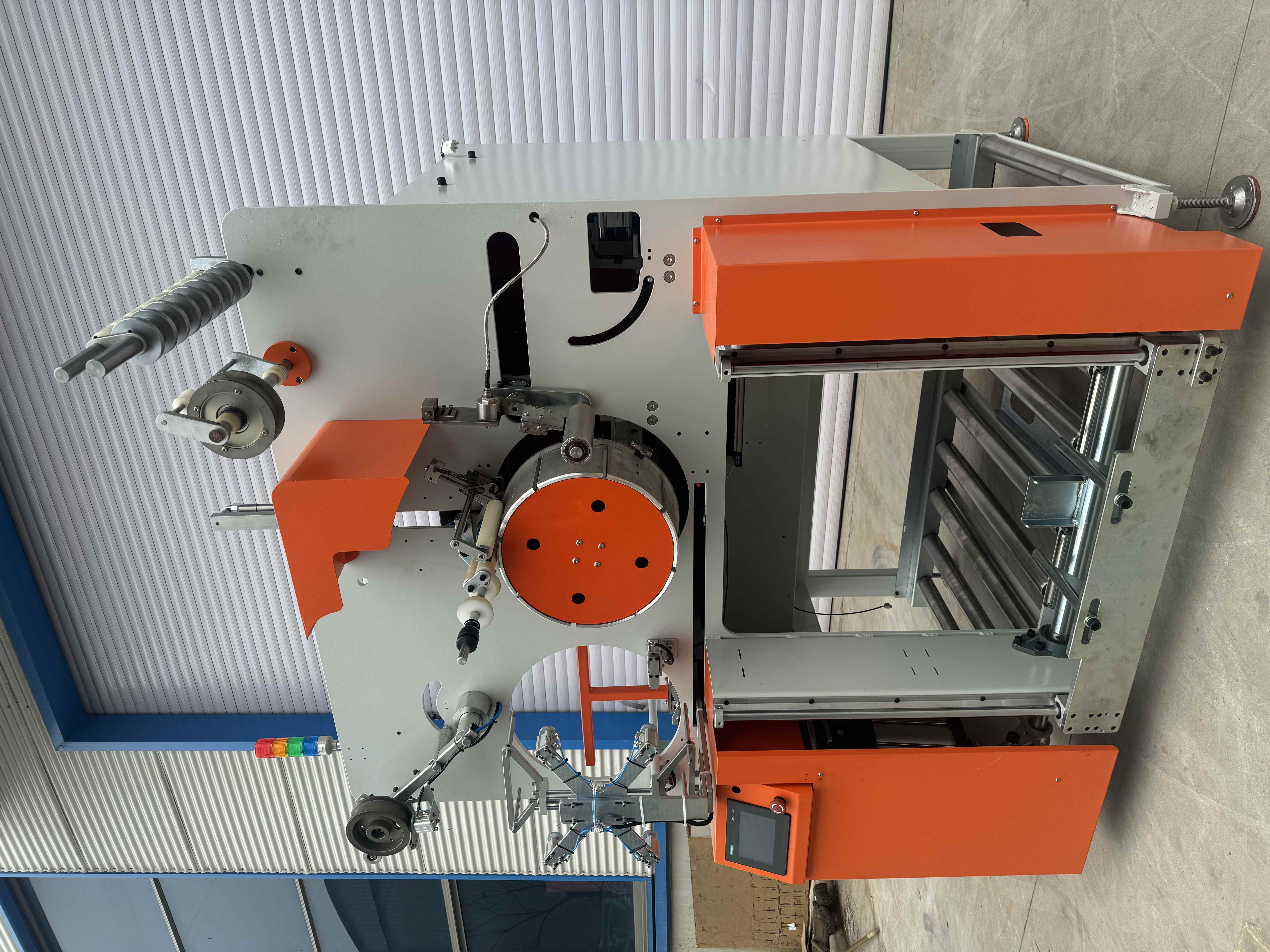 PET strapping rewinding machine