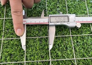 China Durable Stainless Steel Welded Mesh with Bright Square Hole Design for Fencing factory
