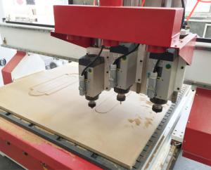China hot sale cnc router machines in China 3d wood cutting machine factory