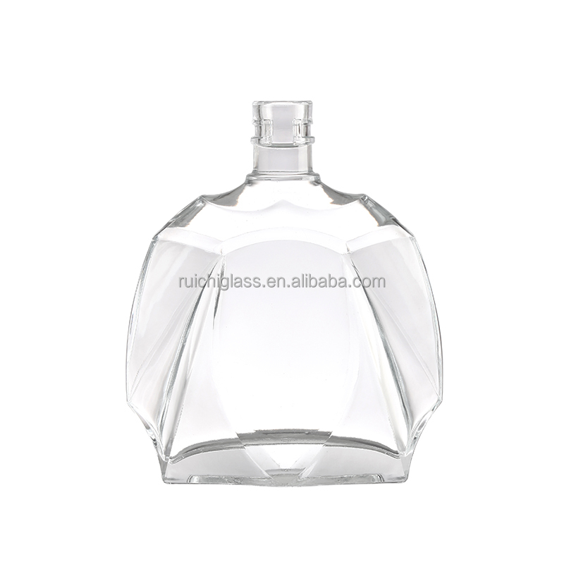 Hot Stamping High Quantity Whiskey Vodka Glass Bottles with Customizable Sealing Type