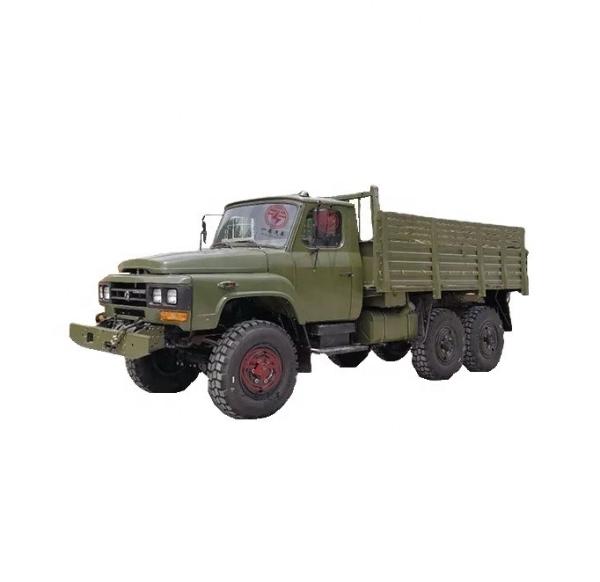 Dongfeng 4x4 6x6 Off-Road Desert Vehicle Pickup Truck with Fenced Engine