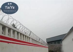 China Strong Protection BTO 22 Razor Wire Good Anti Blocking For Kenya Market factory