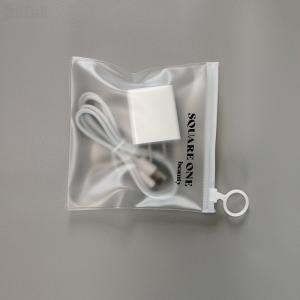 China Multifunctional Recycled Zipper Bags Tear Resistant For Transportation factory