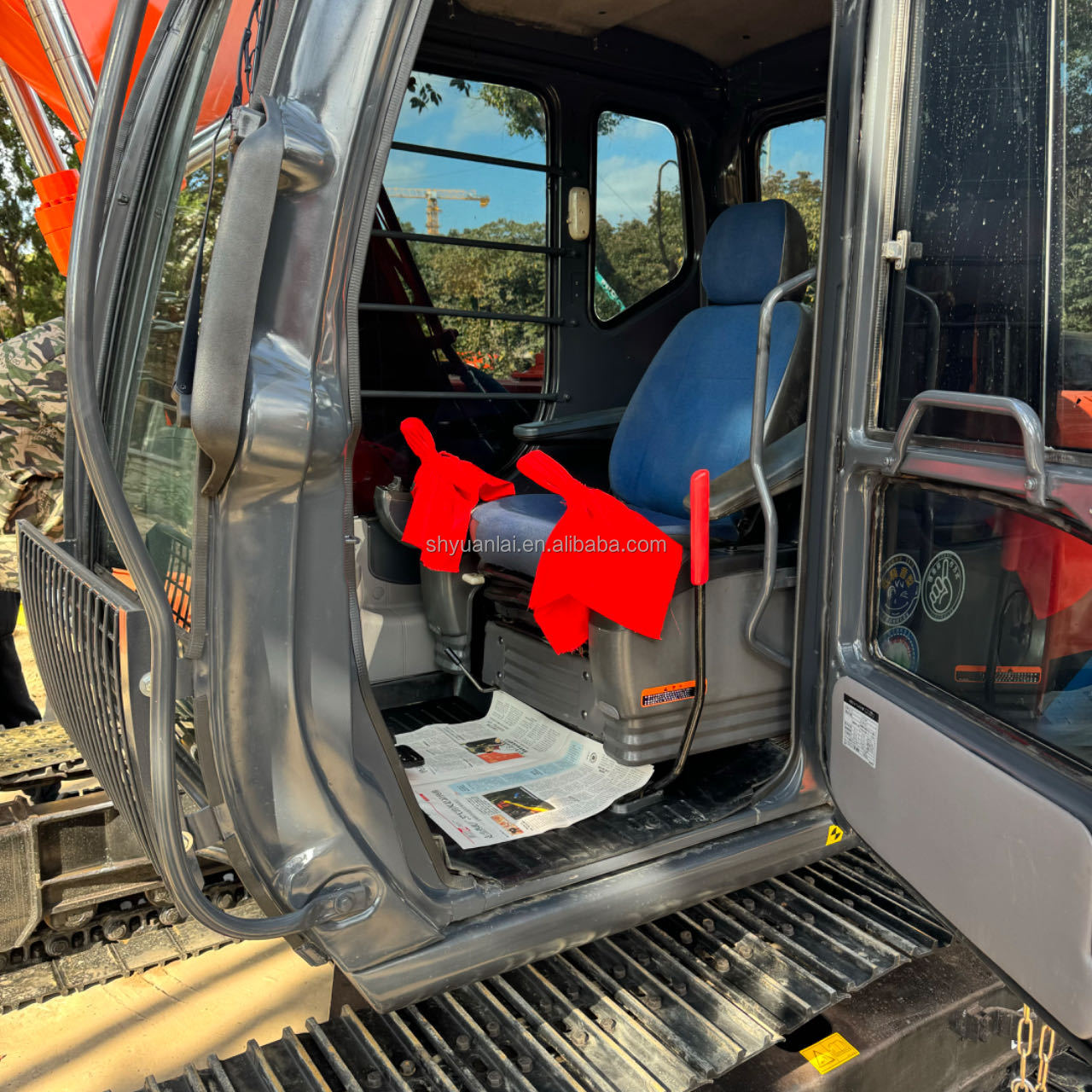 Used Hitachi Excavator ZX60 with ISUZU Engine High Comfort High Safety and Precision