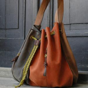 China handmade leather woman handbag OVERSIZE LADYBUQ bag factory