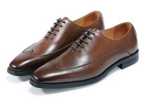 China Derby Brogue Oxford Mens Leather Dress Shoes Classical Handmade With OEM Service factory