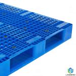 3 Runners HDPE Plastic Pallet Single Face 1100*1100*160mm With Tubes