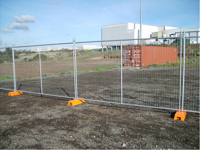 Hot Dipped Galvanized Temporary Chain Link Fence Panels Low Carbon Steel