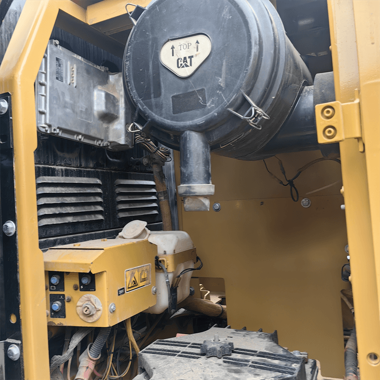 Original Japan 23 Ton Used Excavator CAT 323 CAT323DL in Shanghai 2017 Production