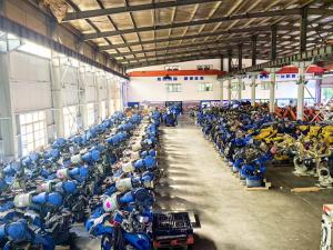 China ES200D Automatic Battery Spot Welding Robot With High Robot Arm KUKA And Yasakawa factory