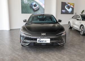 China High Speed IM EV Car Gray IM L7 5 Seat Sedan EV Car 90kwh factory