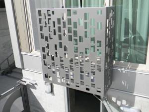 China Protector in wall cleaning aluminium metal air cleaning cover airconditioning airconditioner cover factory