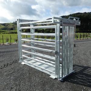 China Customized Galvanized Steel Heave Duty Cattle Crush Easy Assembly factory