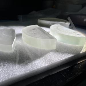 China White Moissanite SiC Crystals Purely Transparent Ultra Hard For Jewelry Industry factory