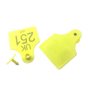 China 860-960MHz TPU Animal Ear Tags Farm Livestock Identification 101x77 Mm factory