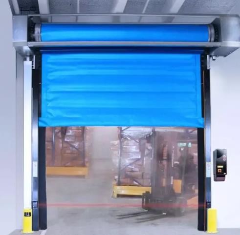 0.75kw High Speed Freezer Doors Thermal Insulated 3500mm With Servo Motor