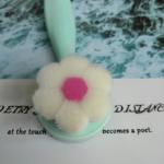 Soft Bristle Portable Facial Cleansing Brush Plastic Handle