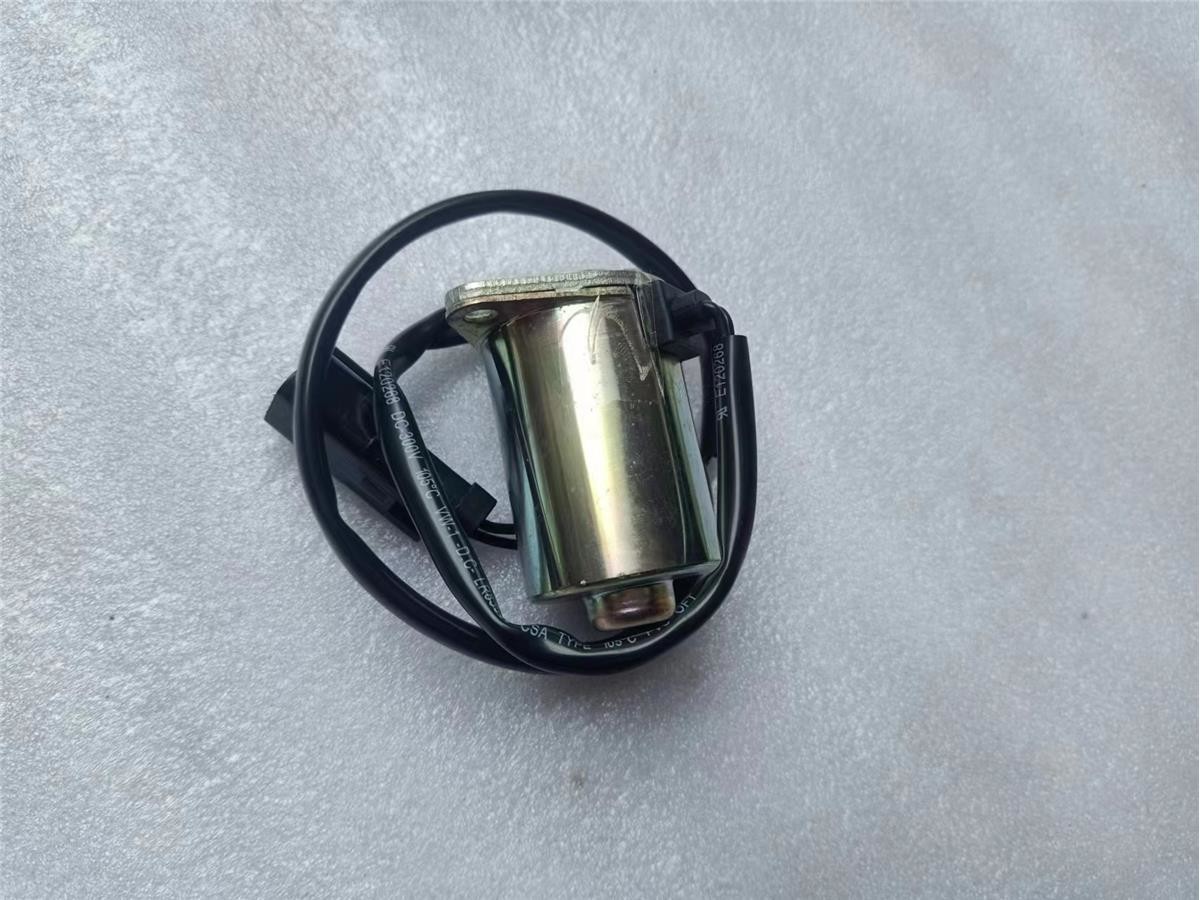 Solenoid Valve 20Y-60-32120 20Y-60-32121 20Y6032121 For Excavator PC130-7 PC200-7 PC200-8