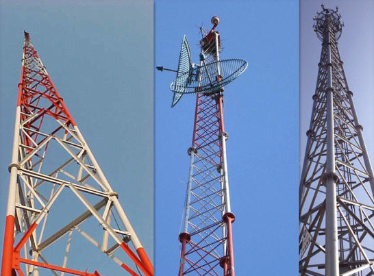 Heavy Duty Triangular Lattice Tower Resistant To 60 M/S Wind Multiple Antenna Brackets