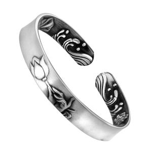China Adjustable Retro Sterling Silver Cuff Bracelet Engraved Flower(XH056244W) factory