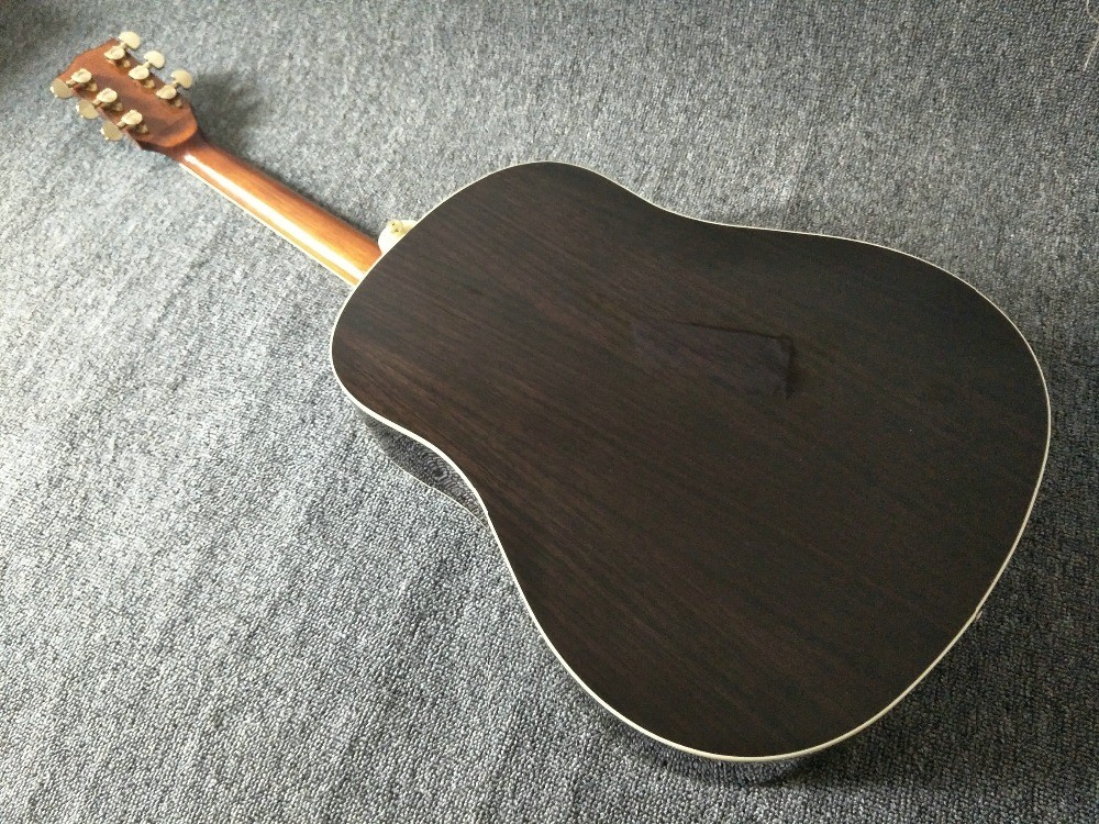 Guitar Factory Customization Acoustic Guitar Vintage Top AAA Sitka Solid Spruce Body Guitar with Fishman pickups