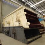 800r/min Limestone Crushing Plant Circular Vibrating Screen Machine 200mm Feed