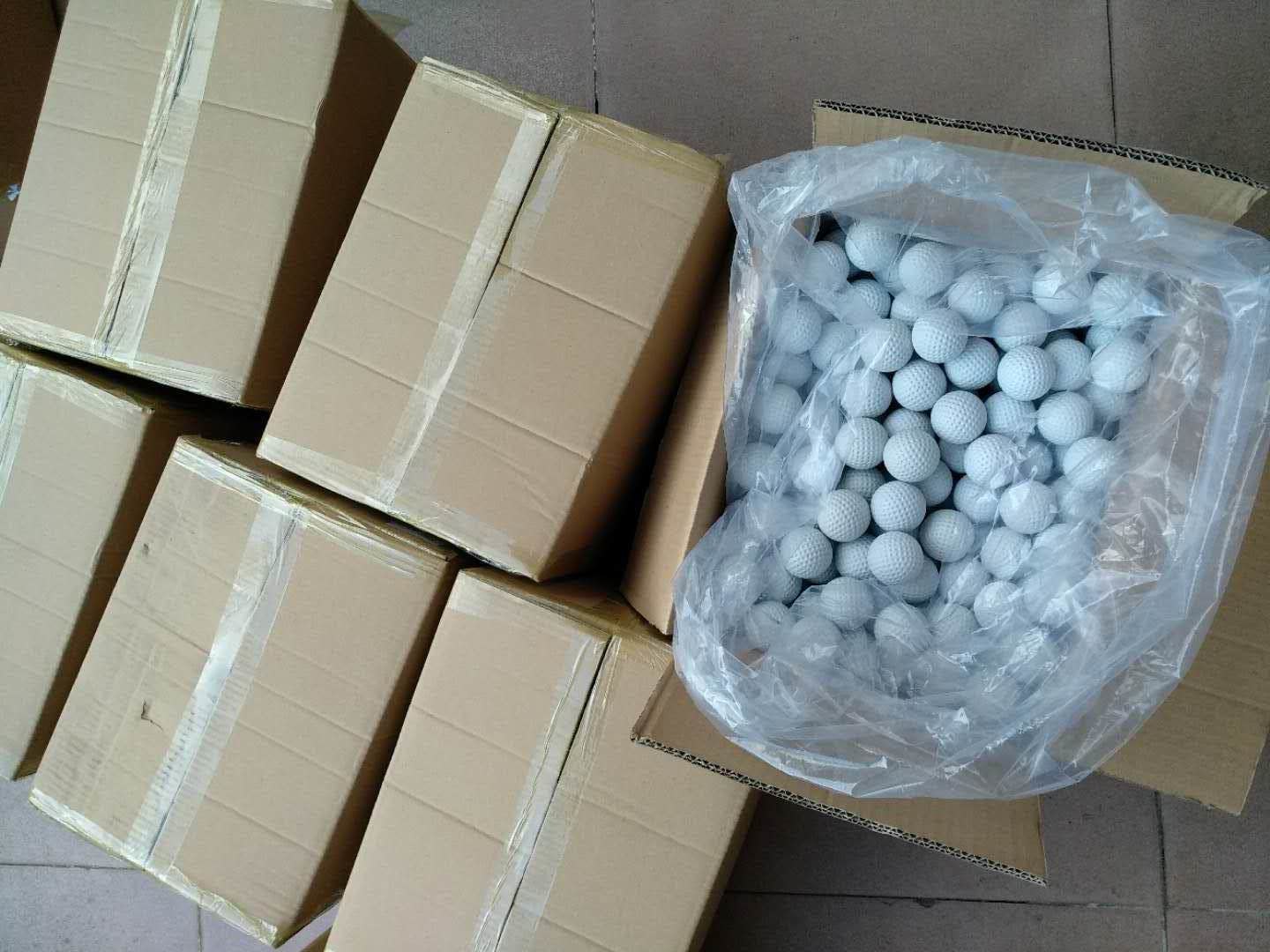 Standard mini golf ball OR low bounce golf ball