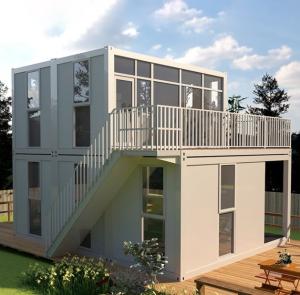 China Anti Rust 2 Bedroom Container House Tiny Temporary Movable Modular Homes factory
