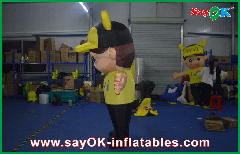 2M Middle Outsite Yellow Inflatable Cartoon Characters Exquisite For Childern