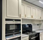 American Style Kitchen Storage Cupboard Cabinet Prefab Storage Solid Wood