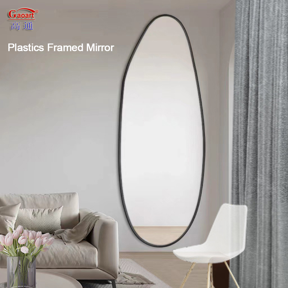 Every Day Occasion Decorative Wall Mirror with Chinese Craft and Customized Size